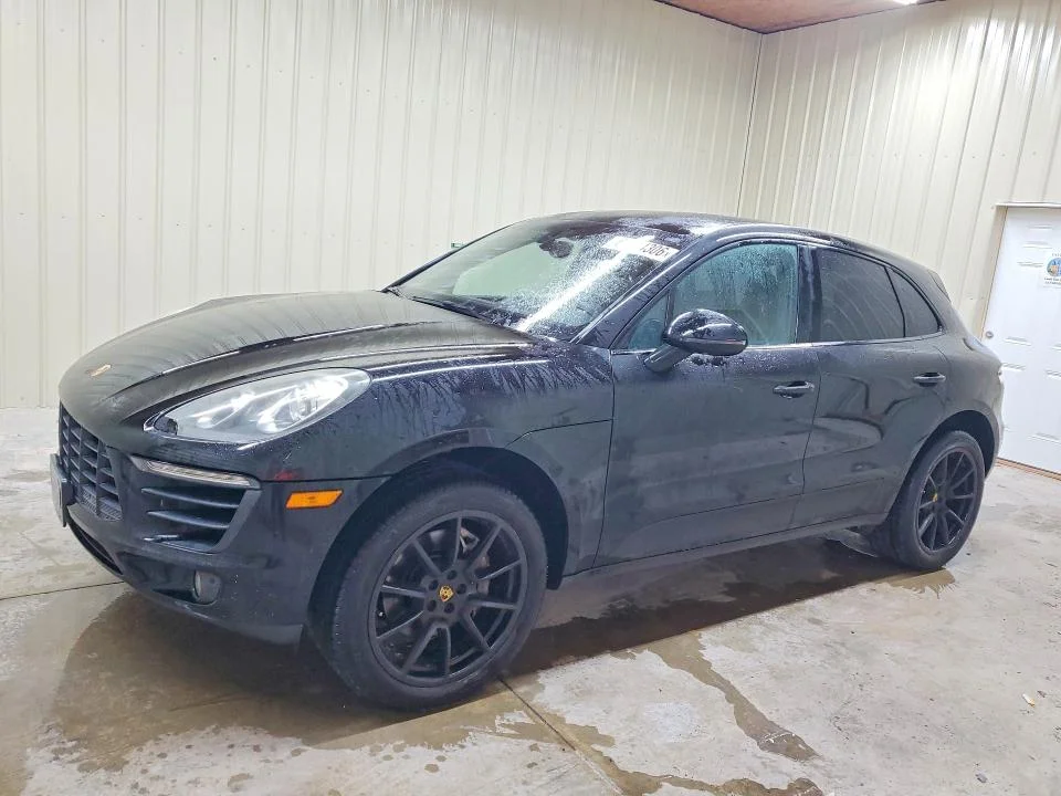 2015 Porsche Macan
