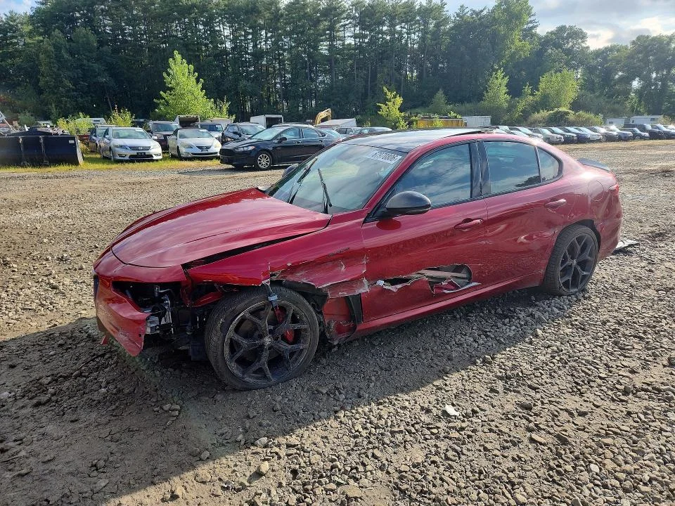2022 Alfa Romeo Giulia