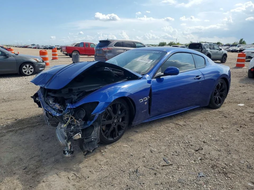 2014 Maserati Granturismo