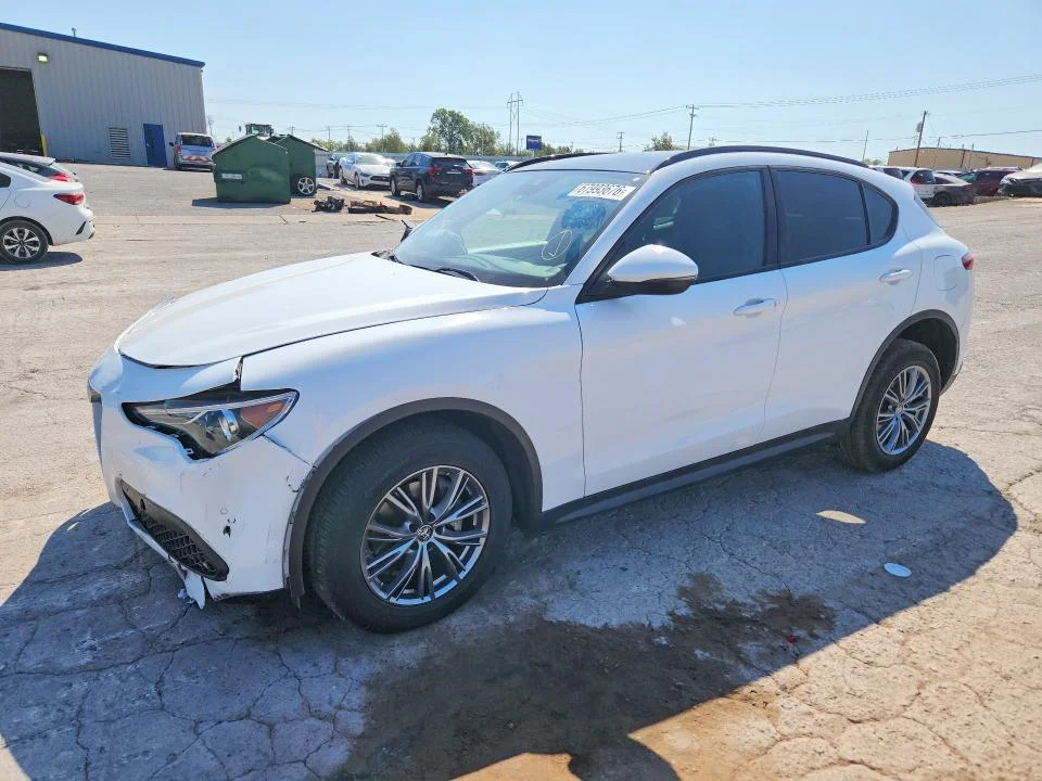2023 Alfa Romeo Stelvio
