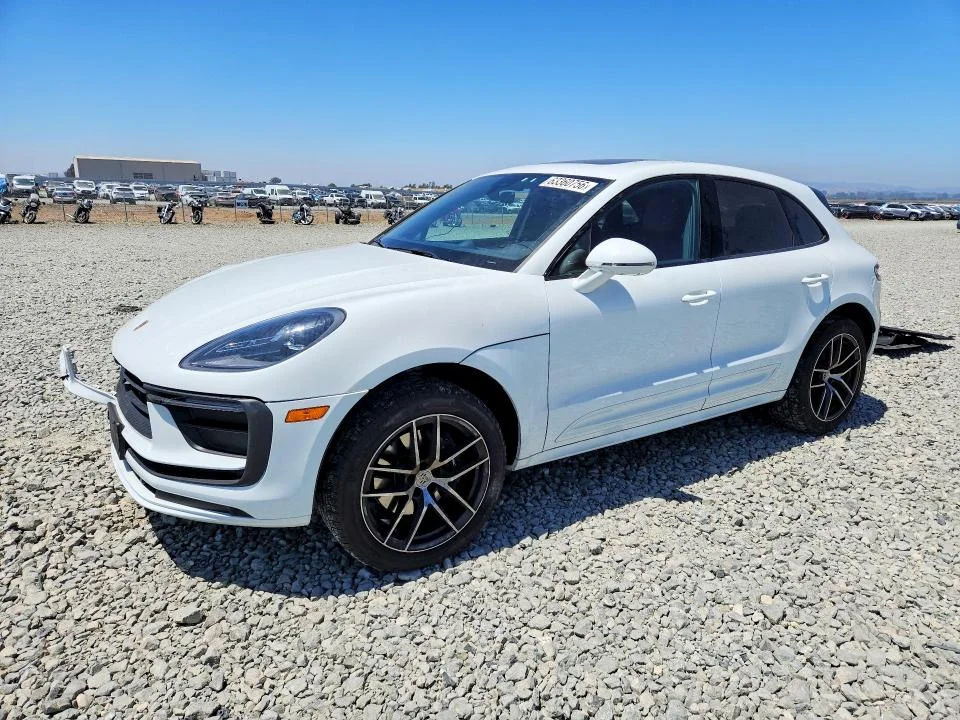 2025 Porsche Macan