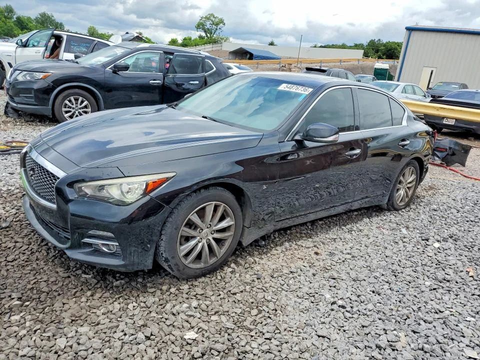 2015 Infiniti Q50