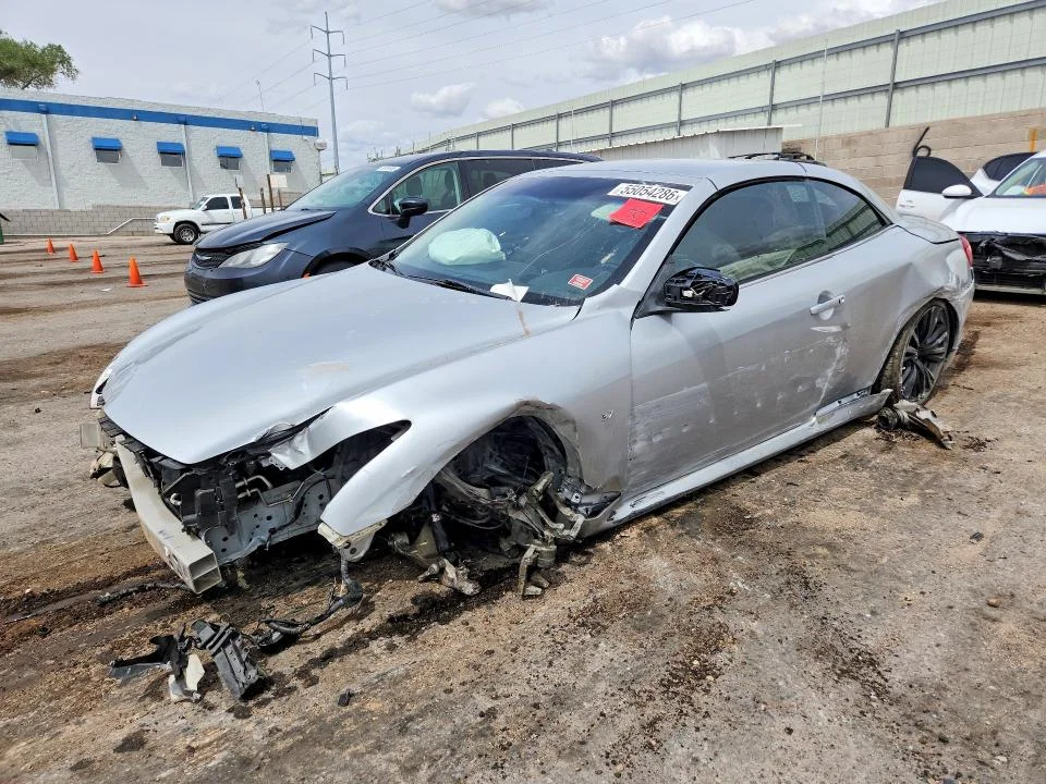 2015 Infiniti Q60 Convertible