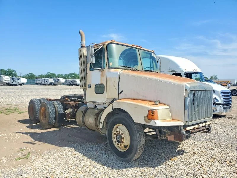 1993 Volvo Unknown