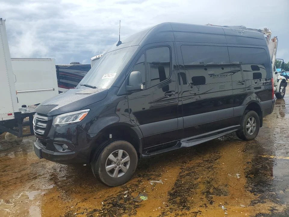 2024 Mercedes Benz Sprinter