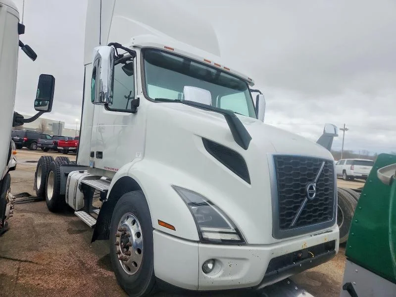2020 Volvo Vnr
