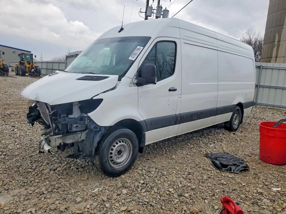 2024 Mercedes Benz Sprinter