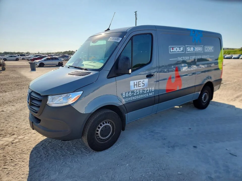 2025 Mercedes Benz Sprinter