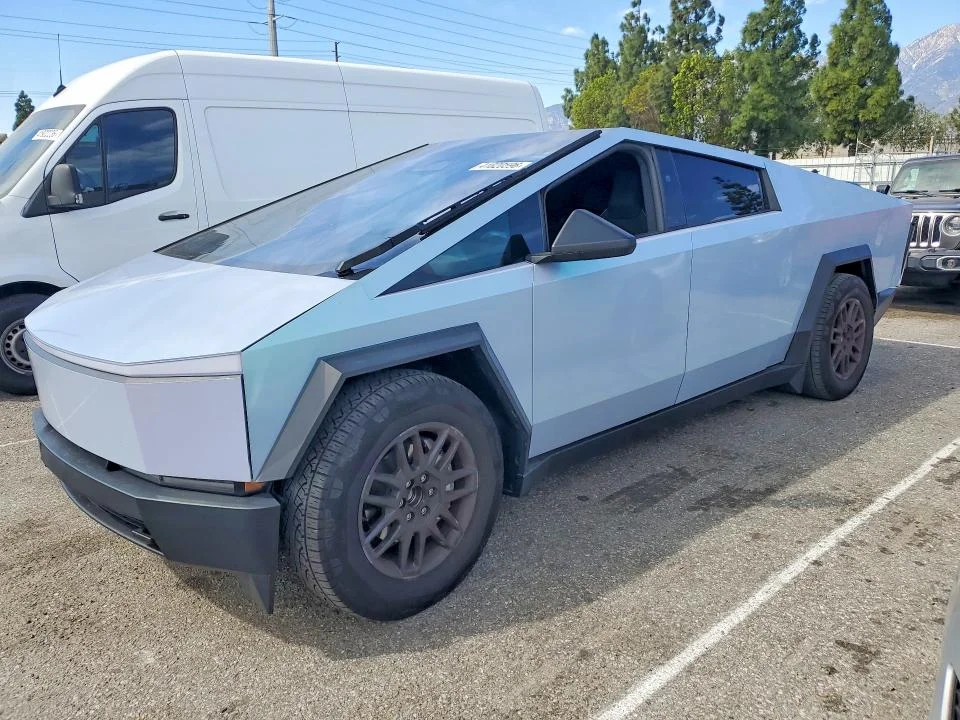2024 Tesla Cybertruck