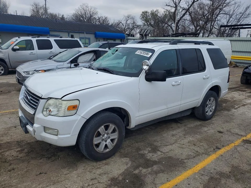 2010 Ford Explorer